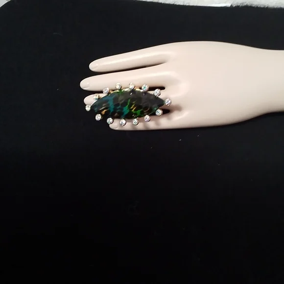 Betsey Johnson | Jewelry | Betsey Johnson Large Green Leopard Print With  Rhinestones Cocktail Ring Size 7 | Poshmark